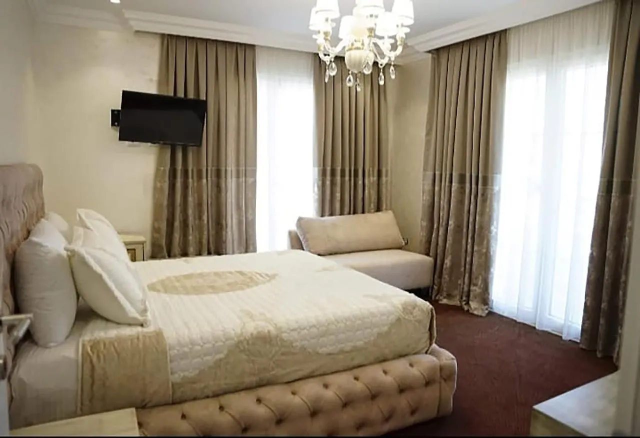 ****  Hotel Eiffel Yrsheku Albania