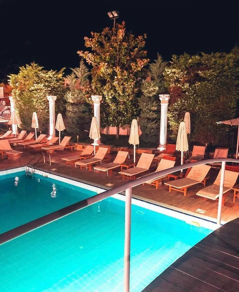 ****  Hotel Eiffel Yrshek Albania
