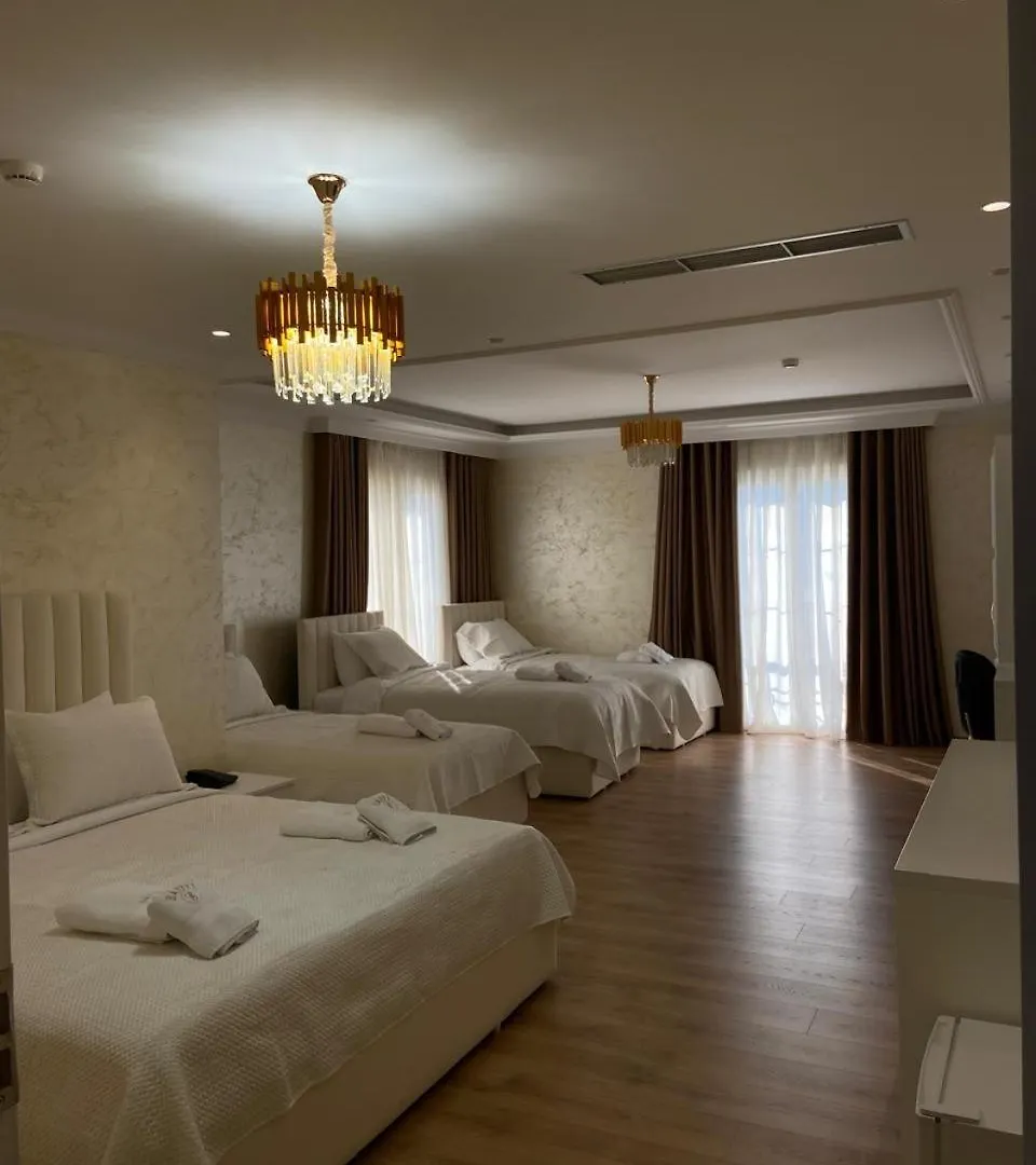 Hotel Eiffel Yrsheku
